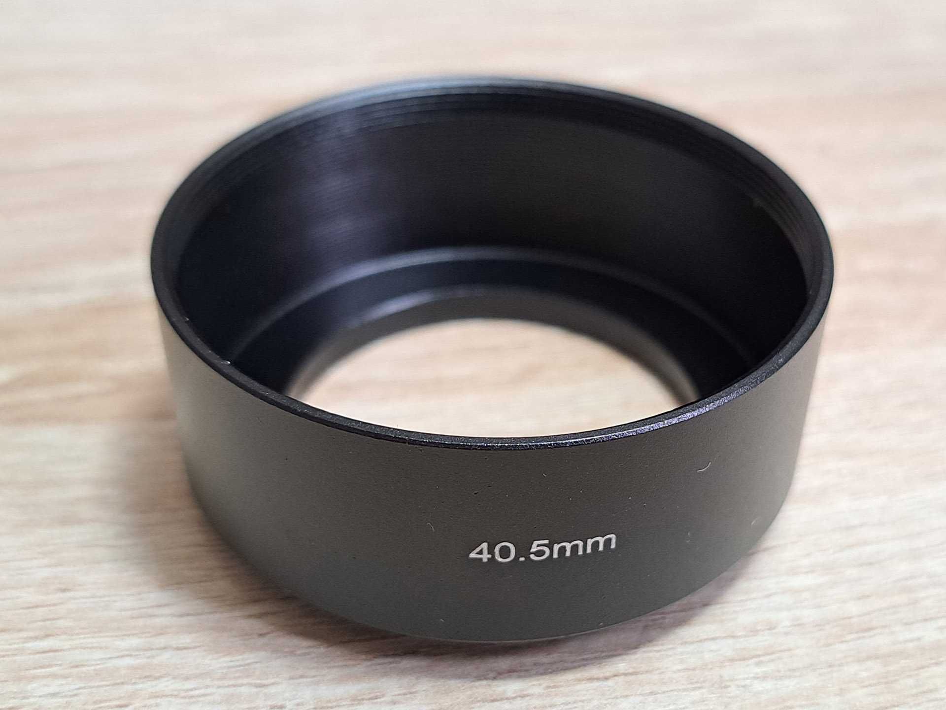 Osłona obiektywu 40.5mm