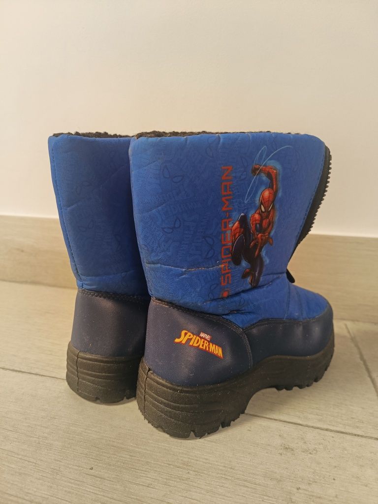 Fato completo de criança para neve