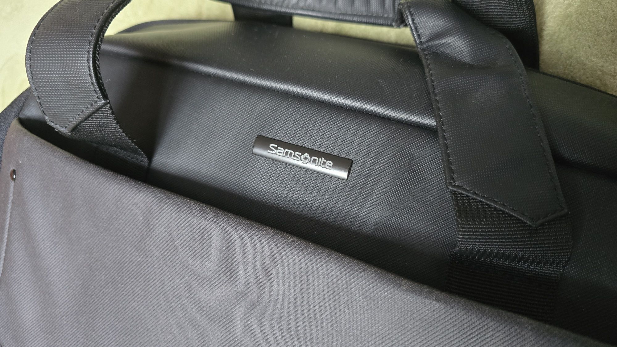 Biznesowa torba na laptop, Samsonite Urban Arc Slim Bailhandle 14.1
