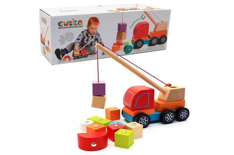 Дерев'яна іграшка Машинка "Авто-кран" 13982 CUBIKA.Кран з лебідкою