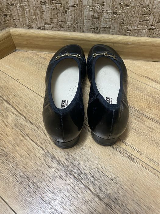 Ladysko шкіряні туфлі р 36,5-37