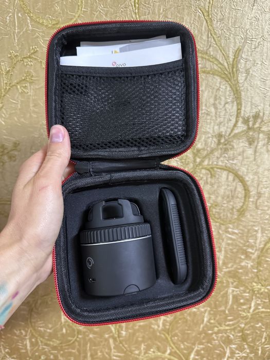 Кріплення для смартфона Pivo Pod Silver з автоматичним відстеженням