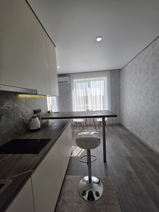 Здам в оренду квартиру - студію в ЖК Молодість 15 хв до Києва