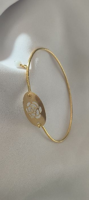 Pulseira em prata flor