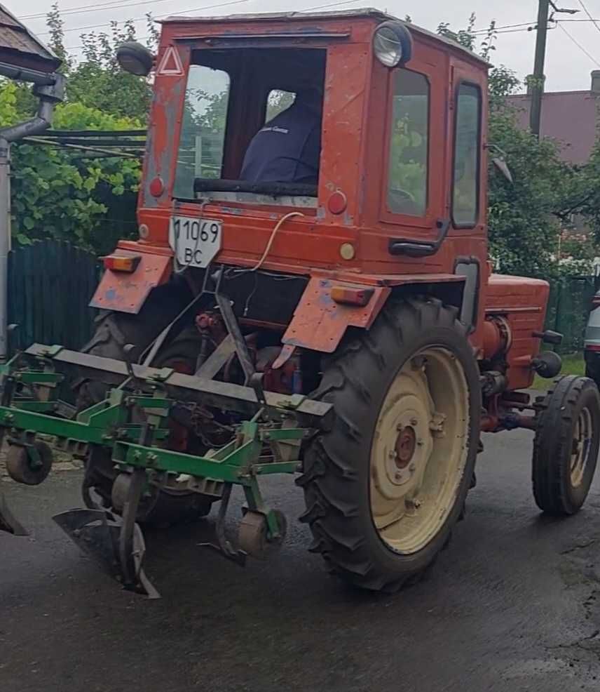 Трактор Т-25 ВТЗ + навісне +причіп