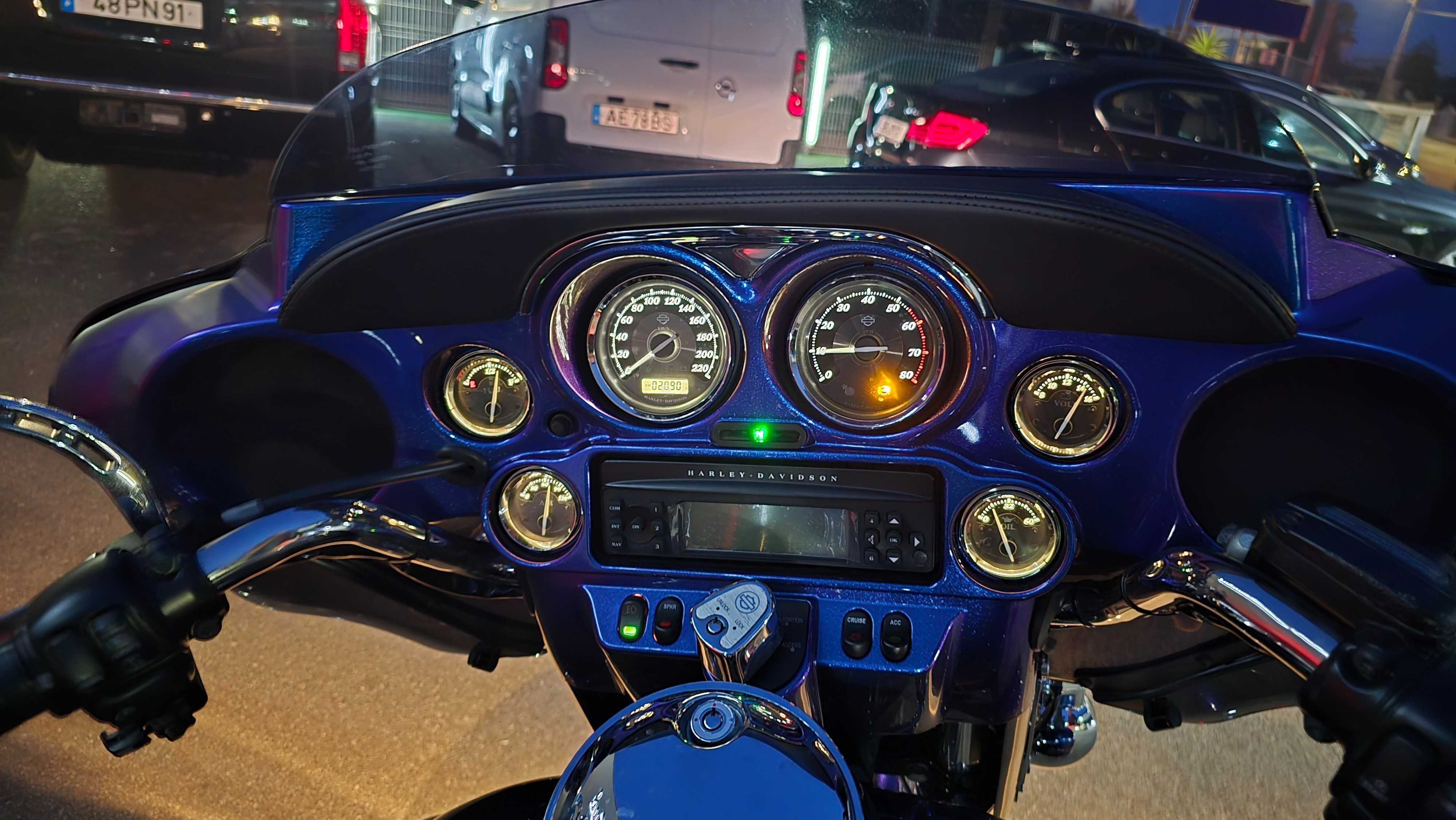 Harley-Davidson FLHTK Eletr Glide Ultra Limited 1690 cm3