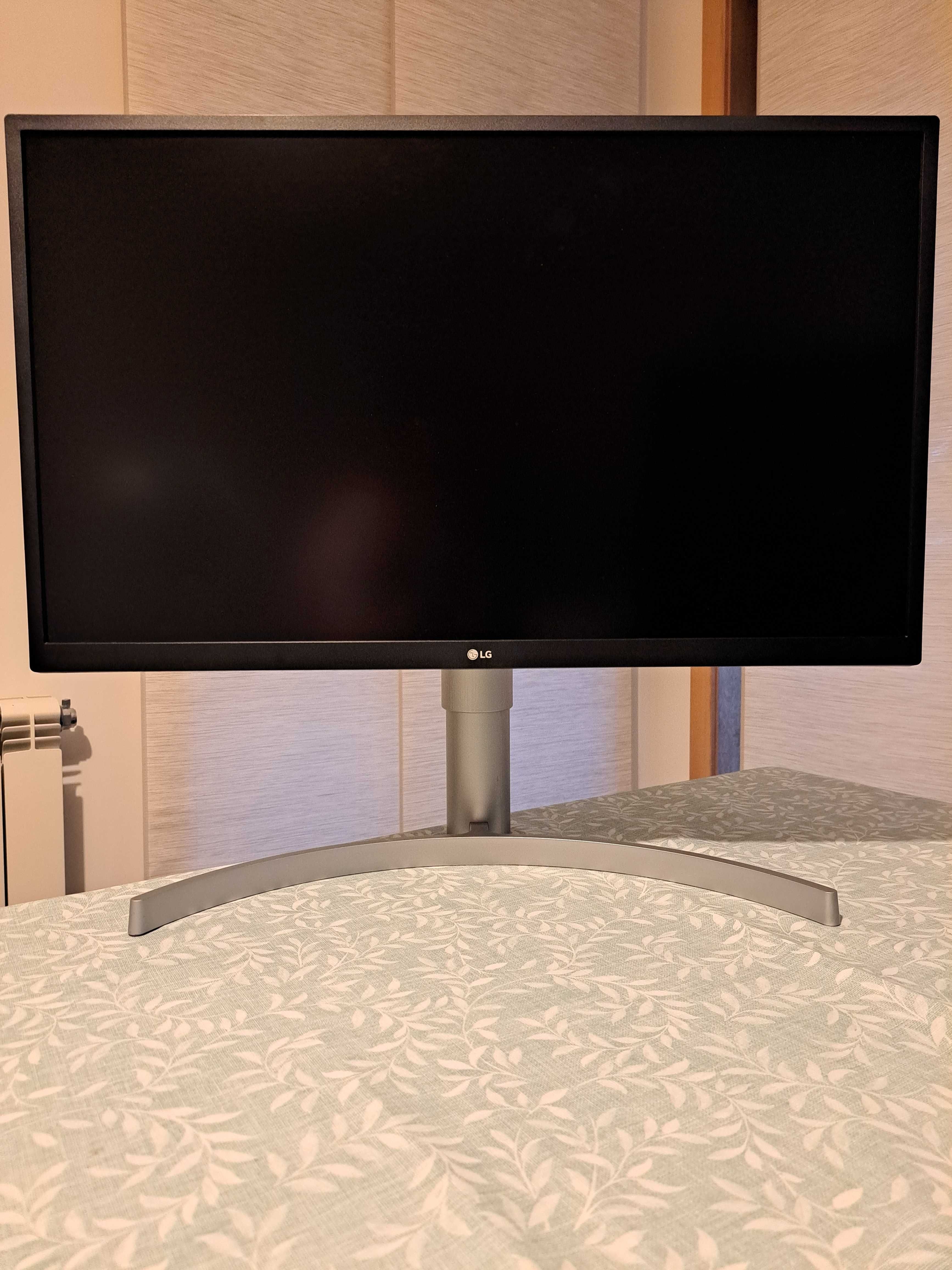 PC Gamer + Monitor