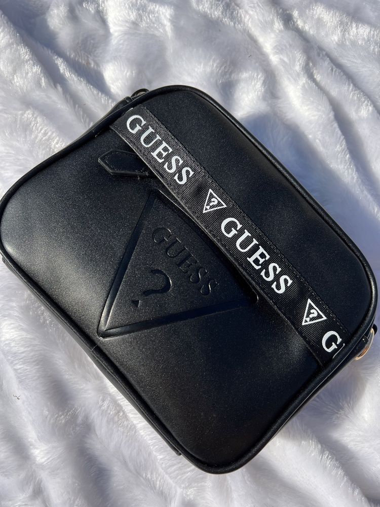 Guess Сумка гесс guess чорна жіноча сумка