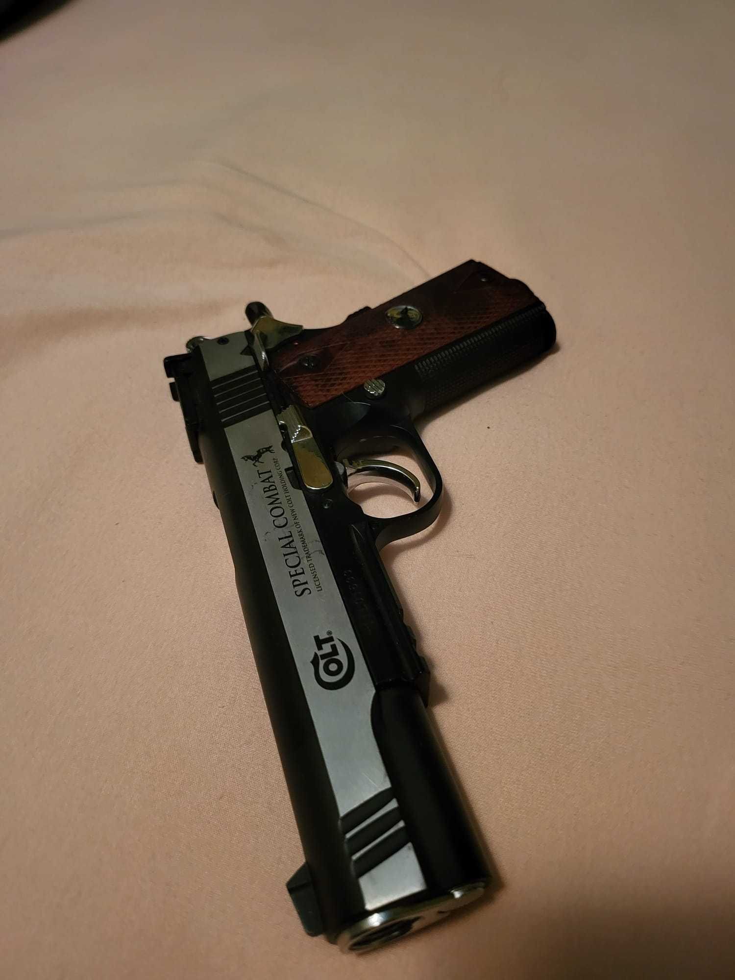 Pistola Colt1911