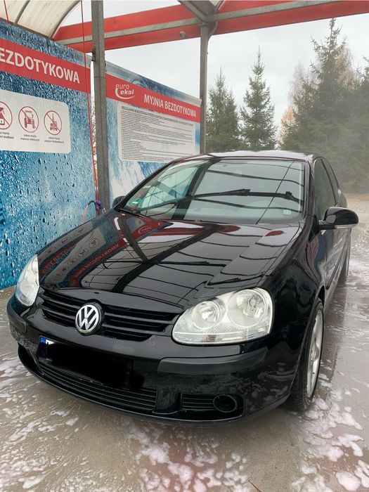 Volkswagen Golf V 1,4 mpi 2005