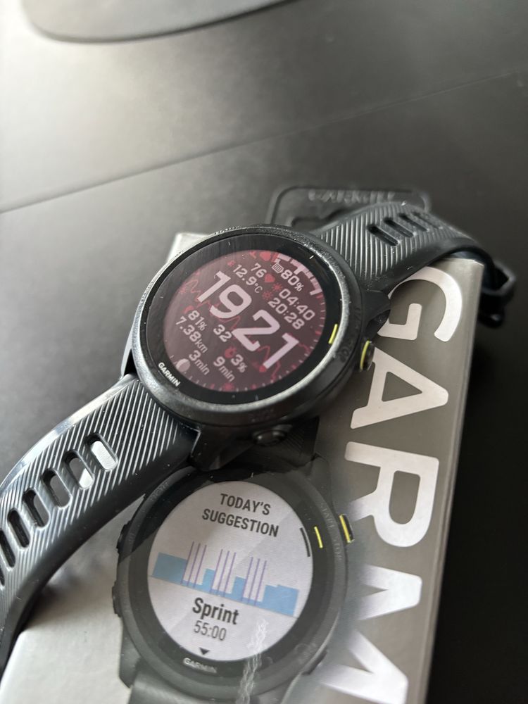 Zegarek smartwatch garmin forerunner 745