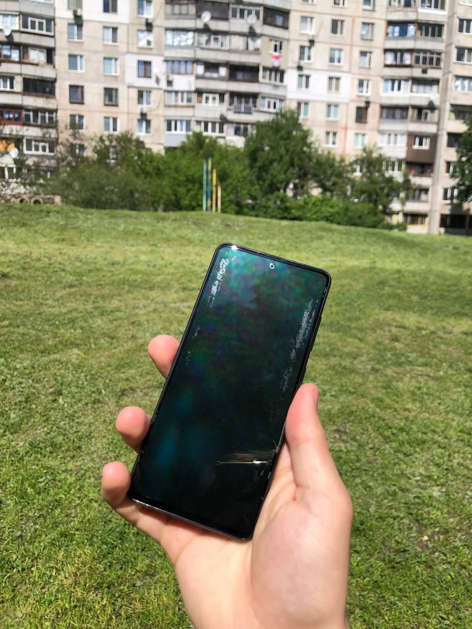 Samsung A51 6/128,