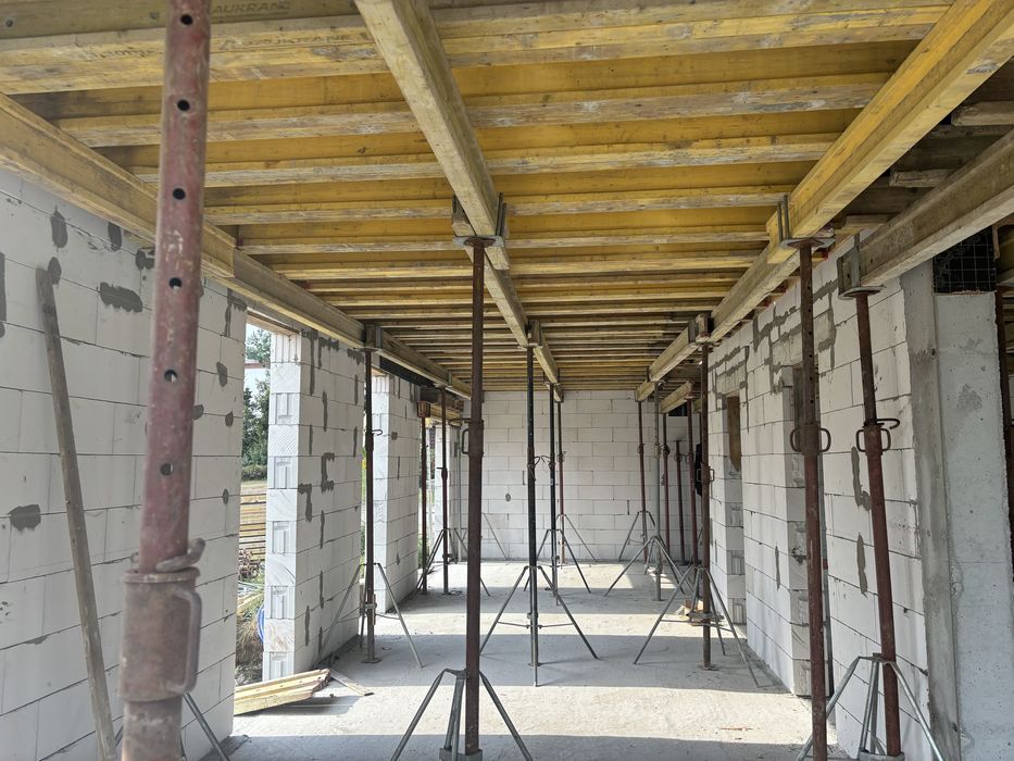 Wynajem szalunków stropowych