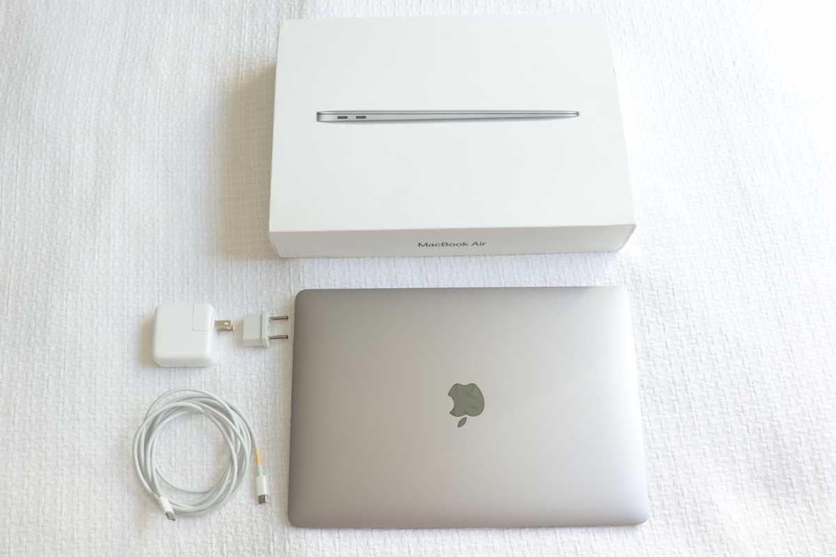 Apple MacBook Air 2019 i5/8Gb RAM/128Gb SSD