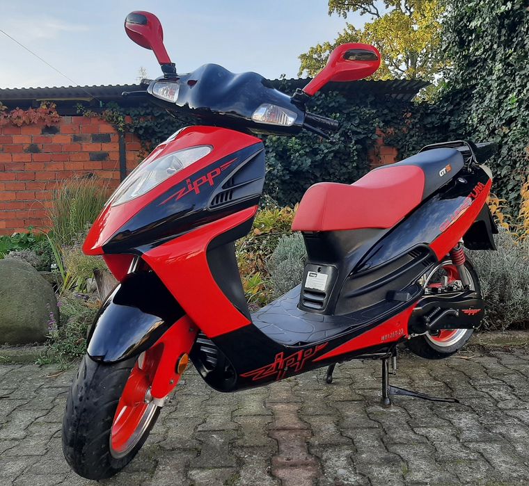 Jak nowy skuter Zipp Quantum 125cc 4t 2008r 1wł 1916km na GAŹNIKU