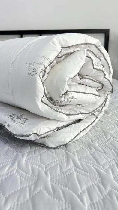 Всезонна антиалергенна штучні пухові подушки/ковдри "Super Soft" IDEIA