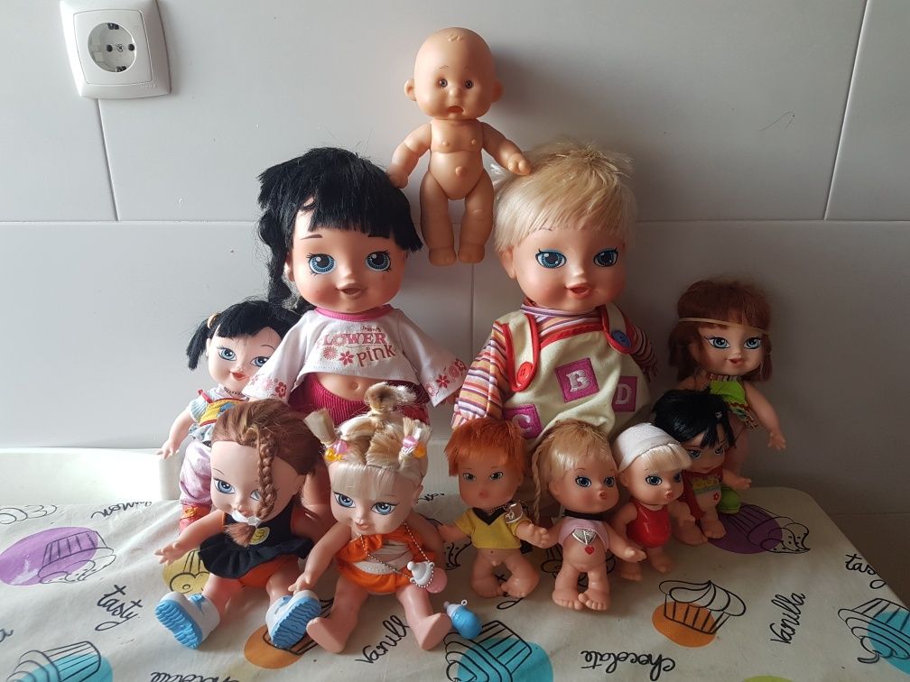 10 bonecas Jaggets de vários tamanhos por 30 euros o conjunto das 10