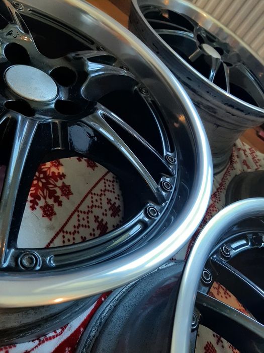 Felgi aez r 18 5x100, świeżo wypolerowane.
(Audi też na sprz