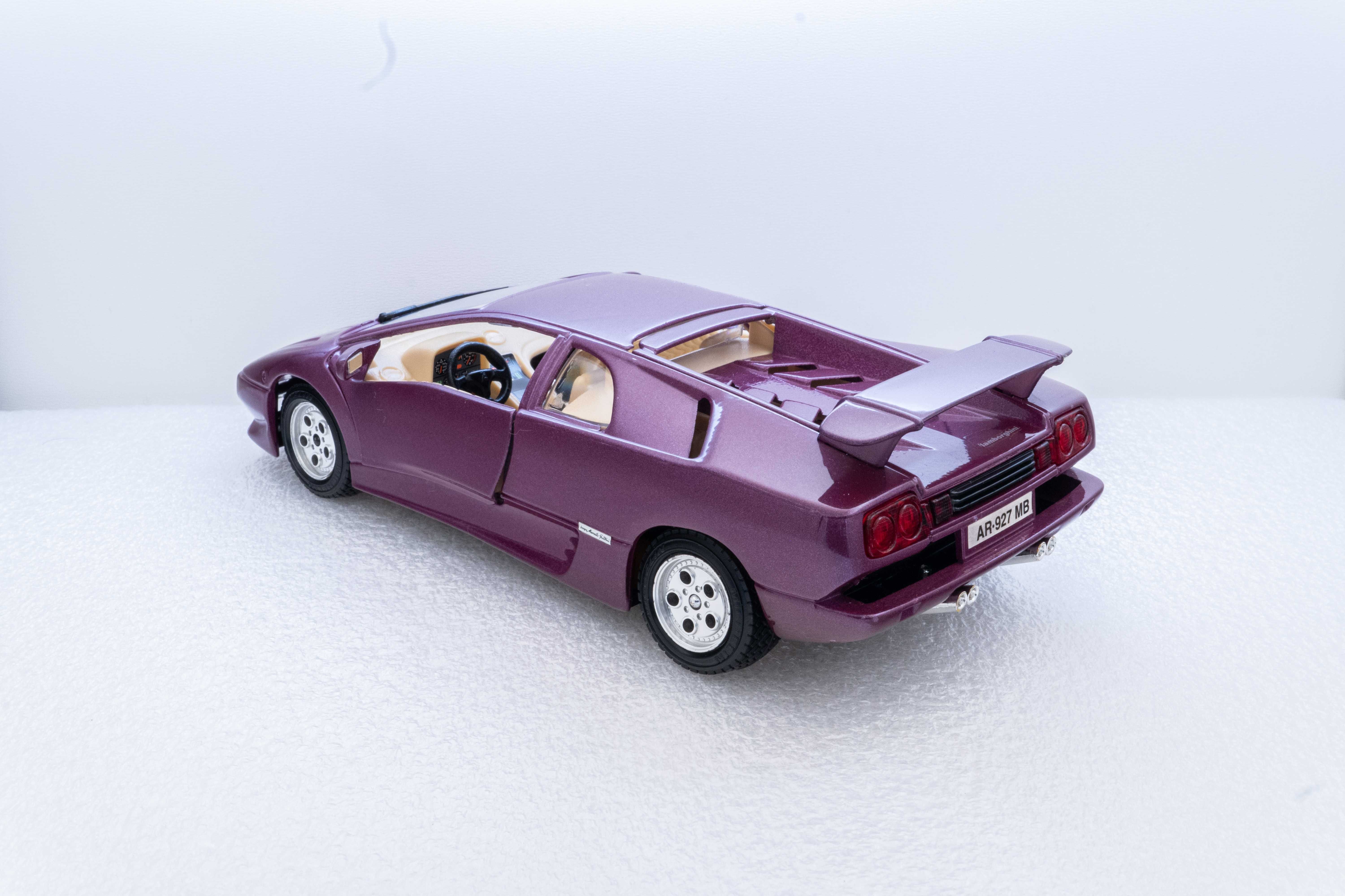 Model Lamborghini Diablo 1990