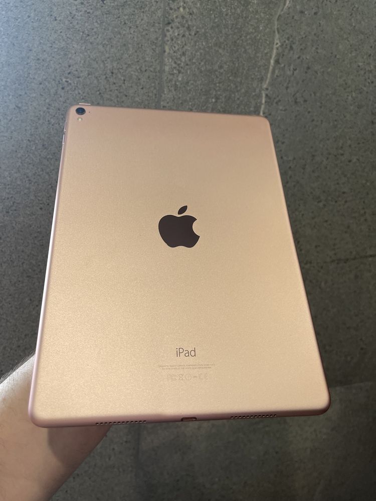 iPad Pro 9.7 32gb Wi-Fi Rose Gold (36)