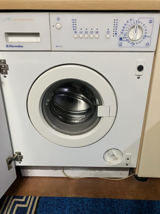 Пральна машина в нерабочому стані, на запчастини Elektrolux  350грн