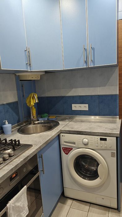 Сдам 3 кв  рынок ХТЗ Класс, Рост. 6500 гр.