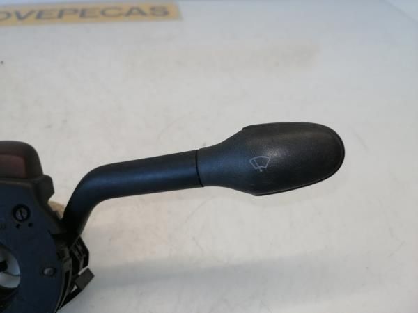 Conjunto / manetes de luzes e limpa vidros VOLKSWAGEN Golf III (1H1)