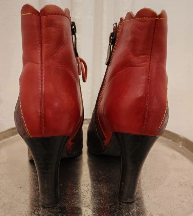 Botki Laura Vita - r.37