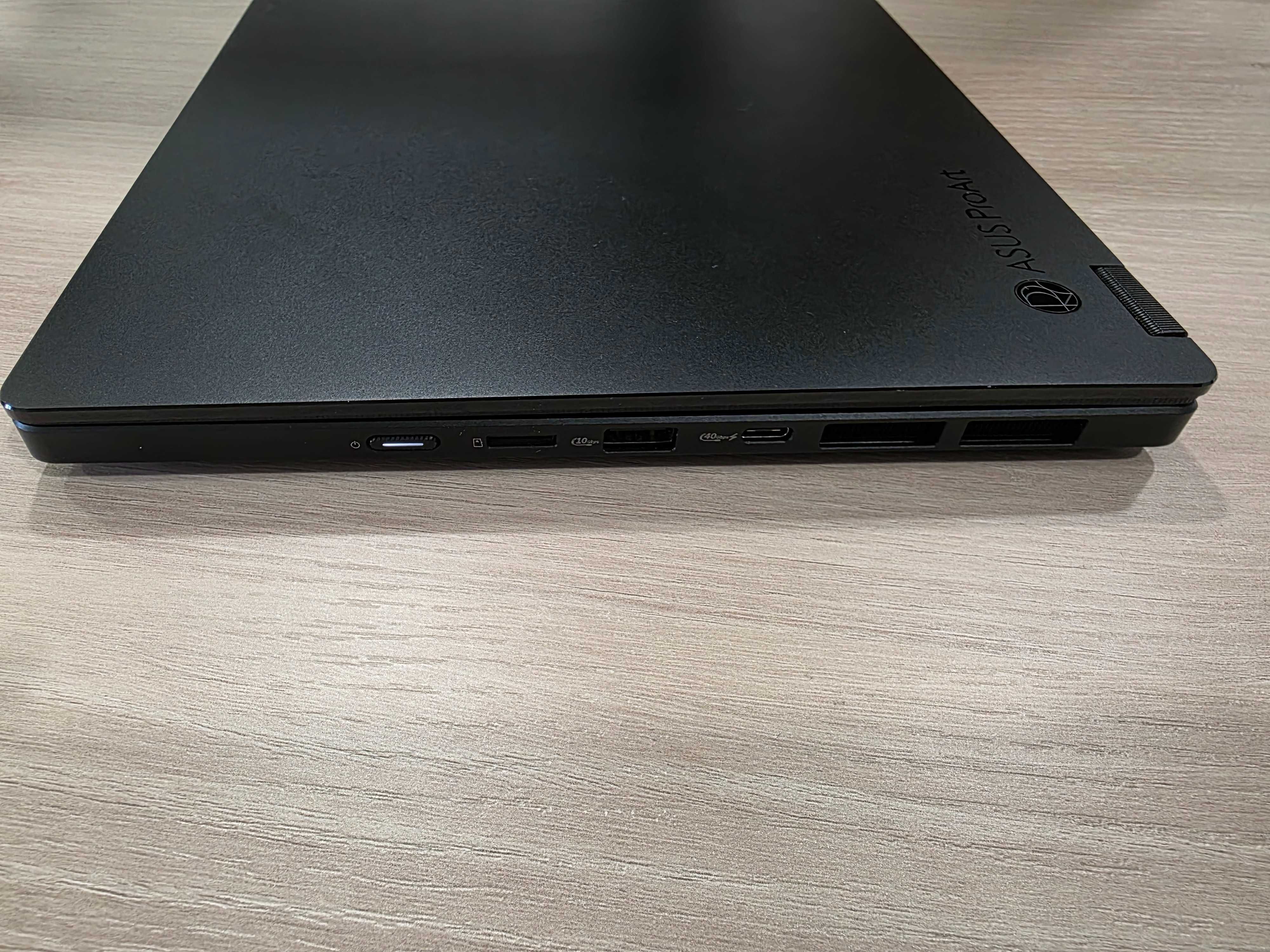 Portátil Asus ProArt PX13 13.3