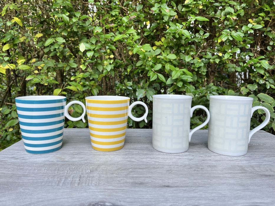 Порцелянові чашки Bodum та Fine China