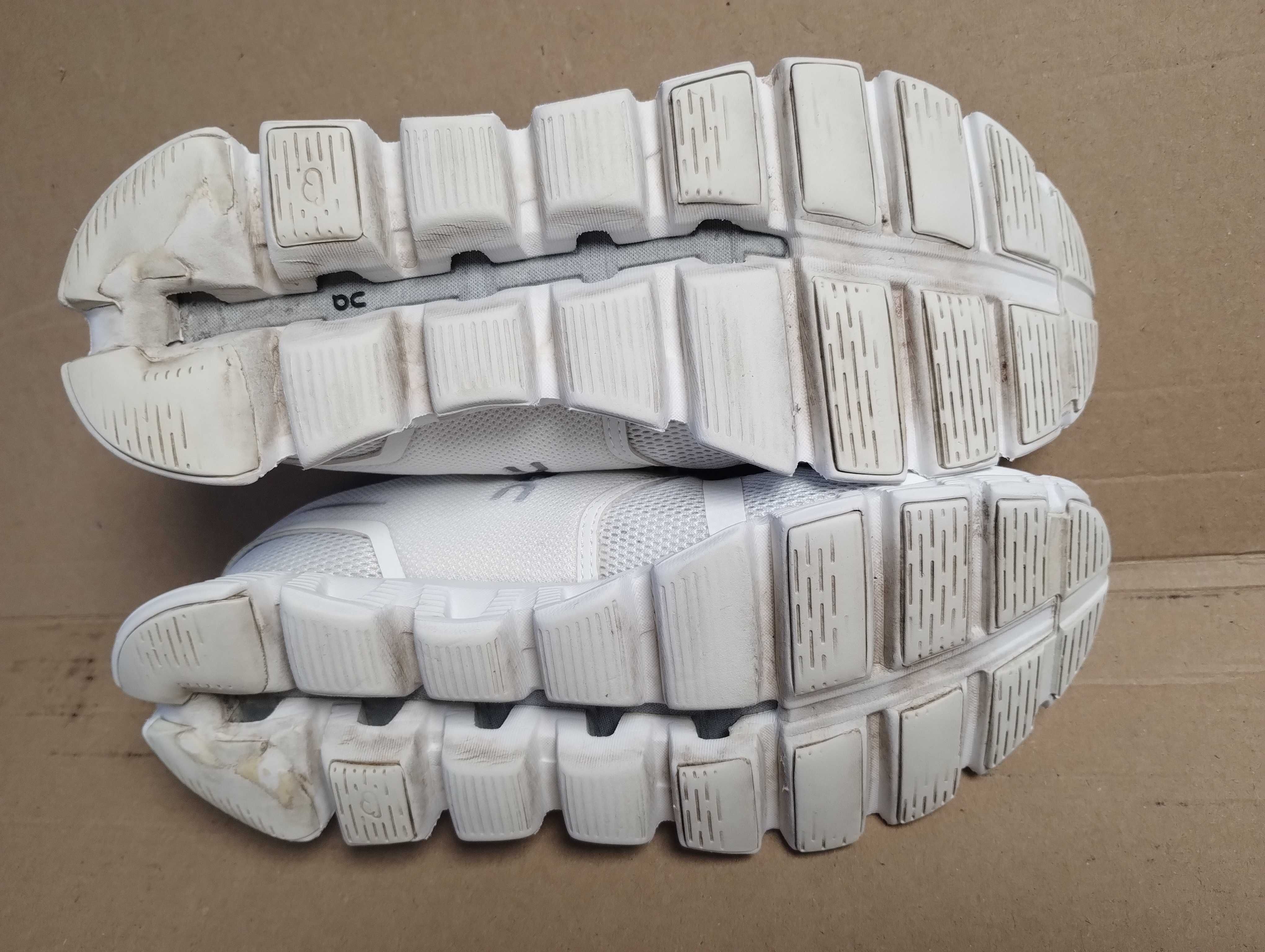 Buty do biegania biegowe 38 ON Running Cloud 5
