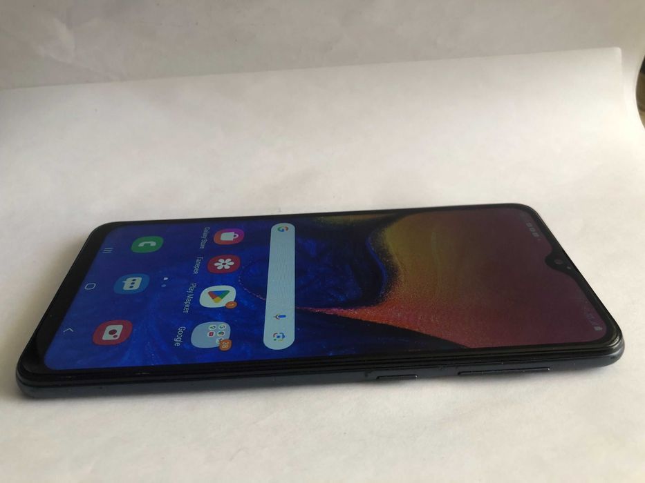 Смартфон Samsung Galaxy A10 A105F Black 2/32