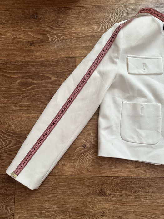 Вкорочений піджак ZARA, розмір М