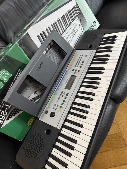 Синтезатор Yamaha ypt-255
