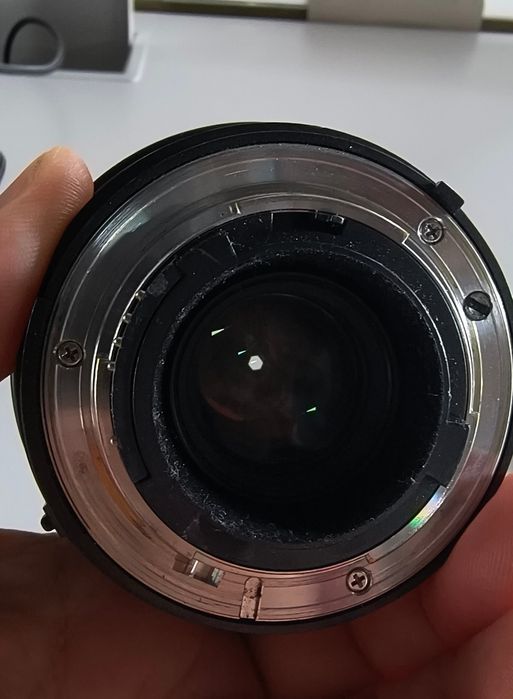 Продам ексклюзив ширококутний об'єктив Tamron 20-40, f: 2.7-3.5 Nikon