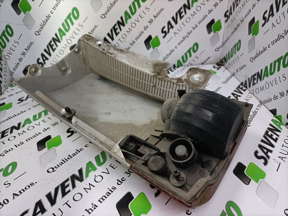 Farolim direito OPEL Meriva A