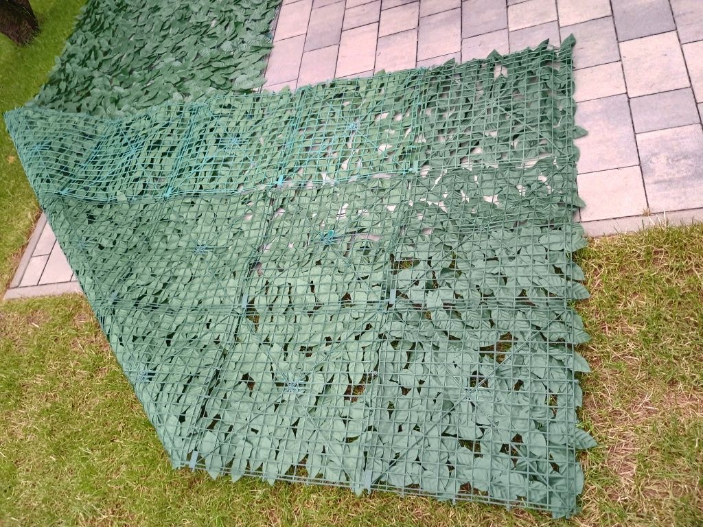 Sztuczny żywopłot bluszcz, siatka osłona na płot balkon mata 9x1,5 m.