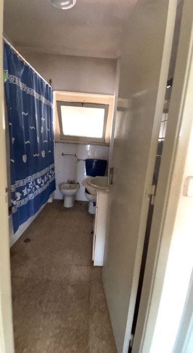 Apartamento T2 para Remodelar Cova da Piedade