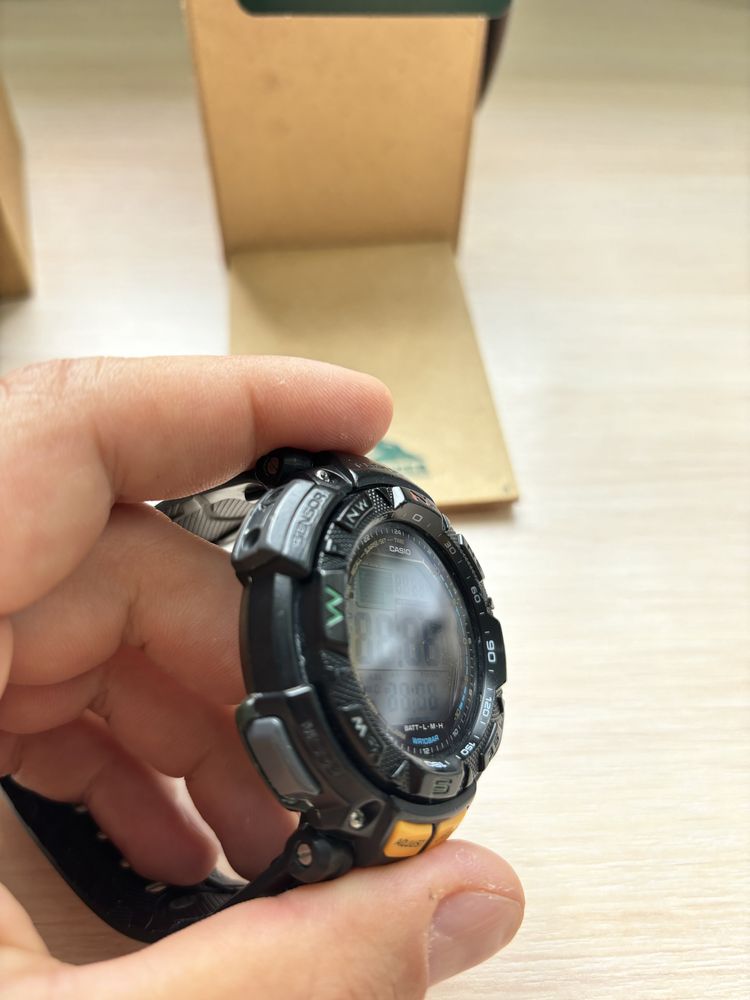 Військовий тактичний годинник Casio pathfinder Pag-240 туристичний