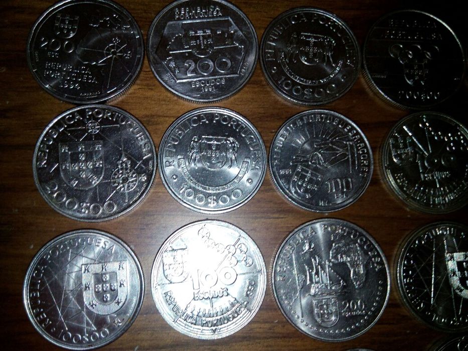 Moedas de escudos de colecção