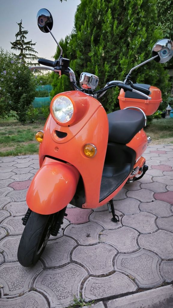 Электроскутер rover ampere plus 800w