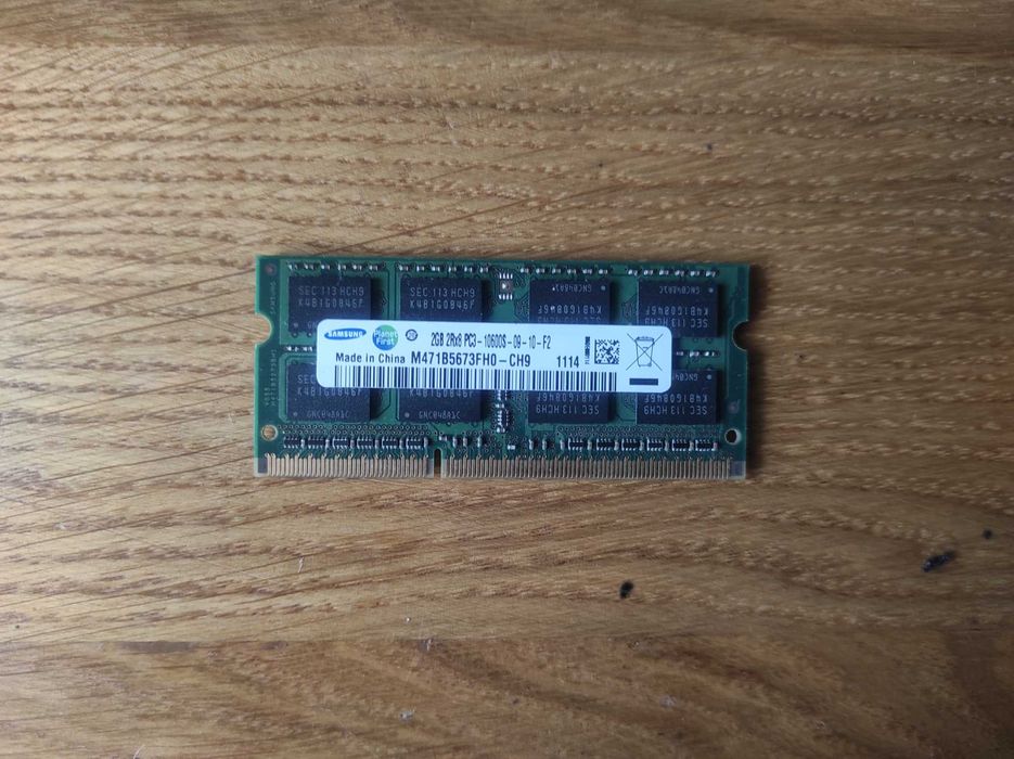 Оперативная память Samsung DDR3 2Gb 2Rx8 1333Mhz 10600S для НОУТБУКА