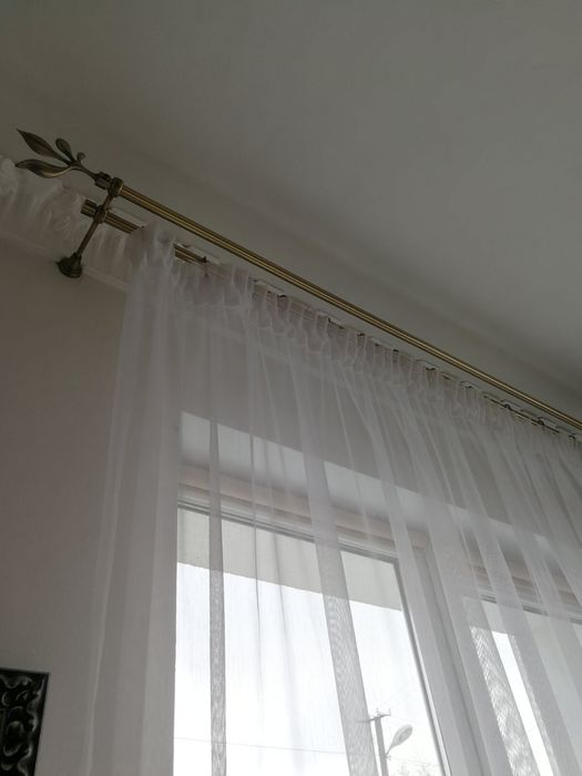 Металевий карниз