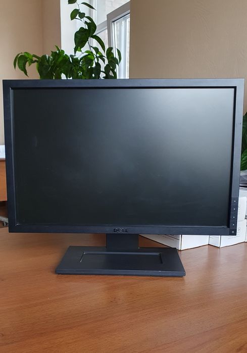 Продам монитор Dell E1910F