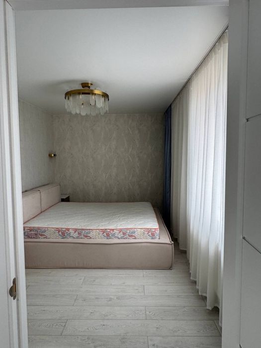 Трохкімнатна квартира в центрі міста з автономним опаленням