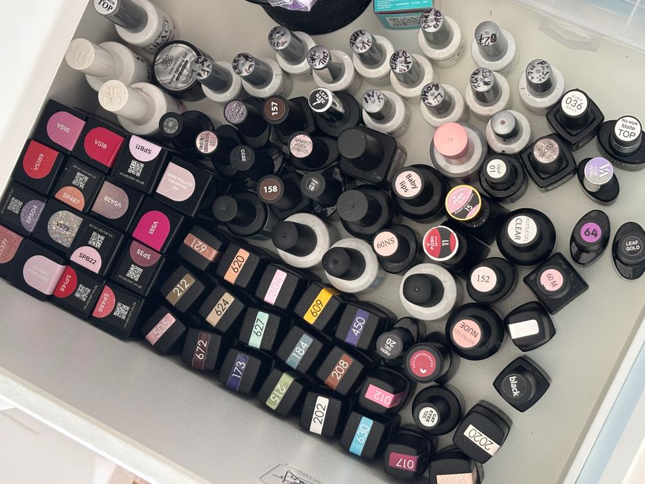 Гель лаки, гелі, полі гелі, краски