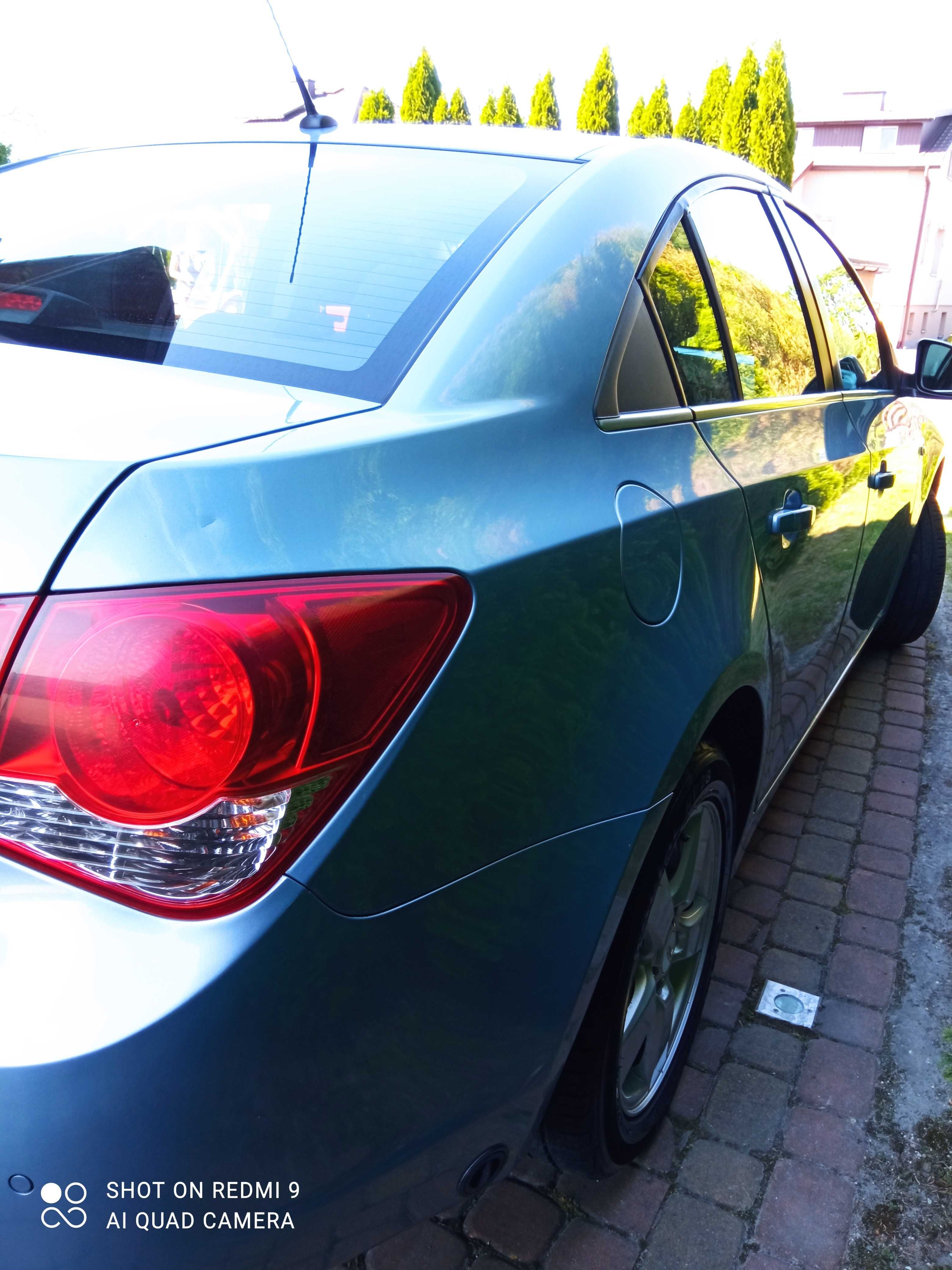 Chevrolet Cruze 1,6 B+G 2010r.