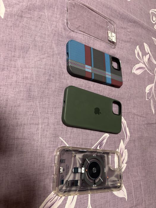 Чохли на Iphone 15 plus