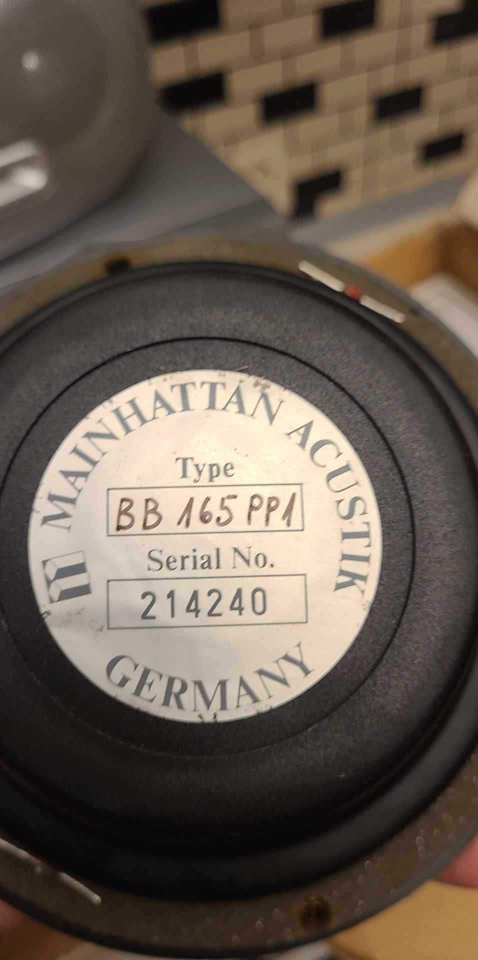 DIY Mainhattan Acustik