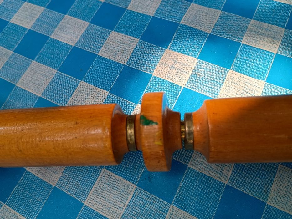 Drewniana lampa wisząca